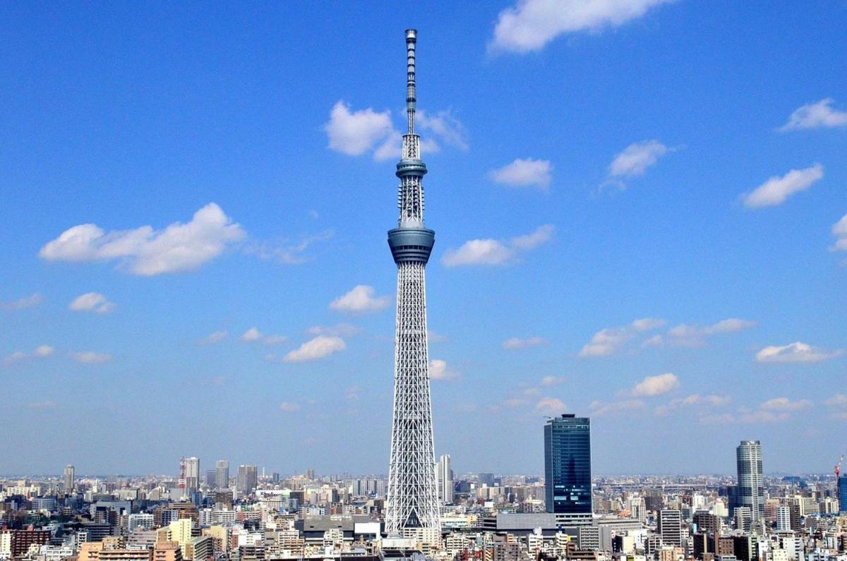 天承ビル201 * Tokyo